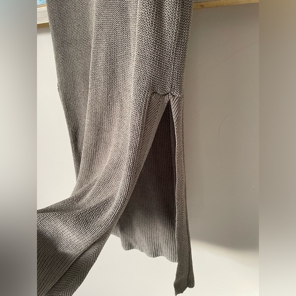 Aritzia Wilfred Sleeveless Knit Tunic Army Green size Small NWOT - Picture 6 of 6